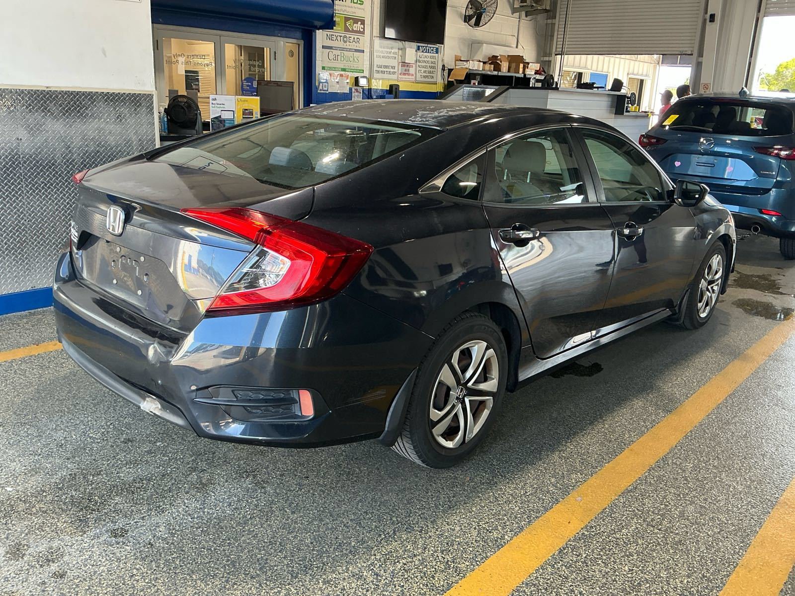 Used 2018 Honda Civic LX image 9