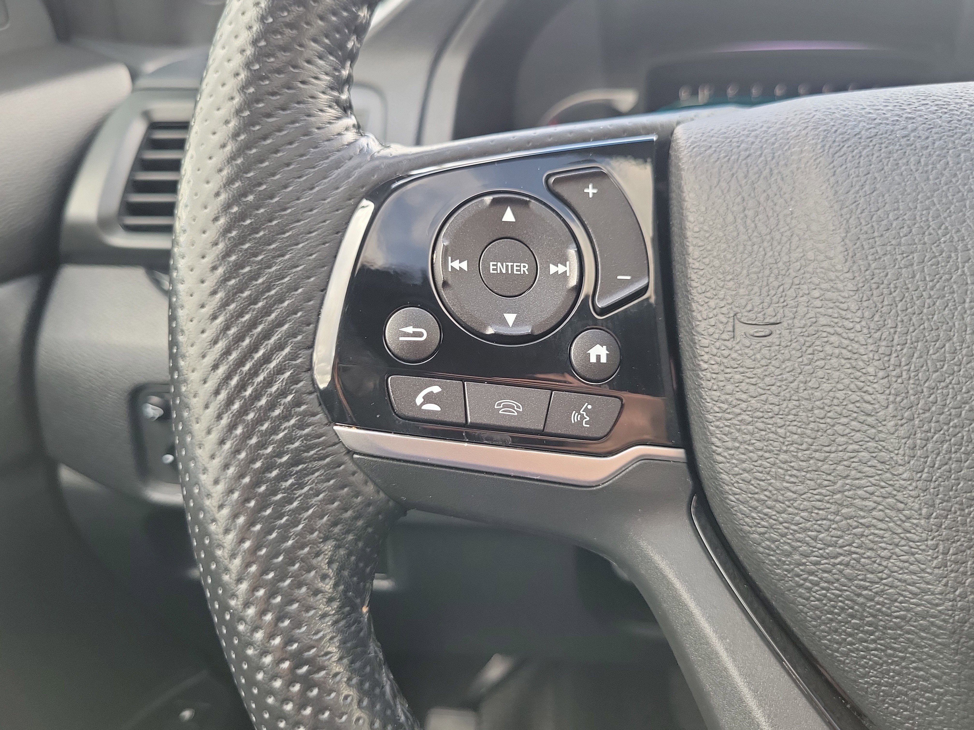 Used 2019 Honda Passport Elite image 21