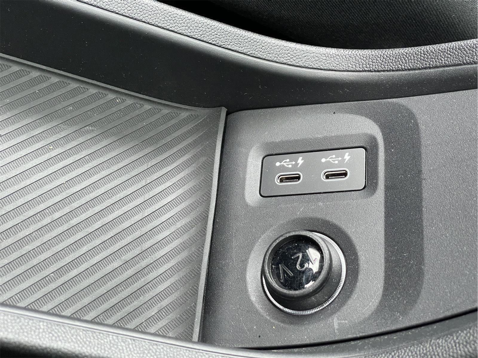 Used 2025 MINI Cooper S image 28