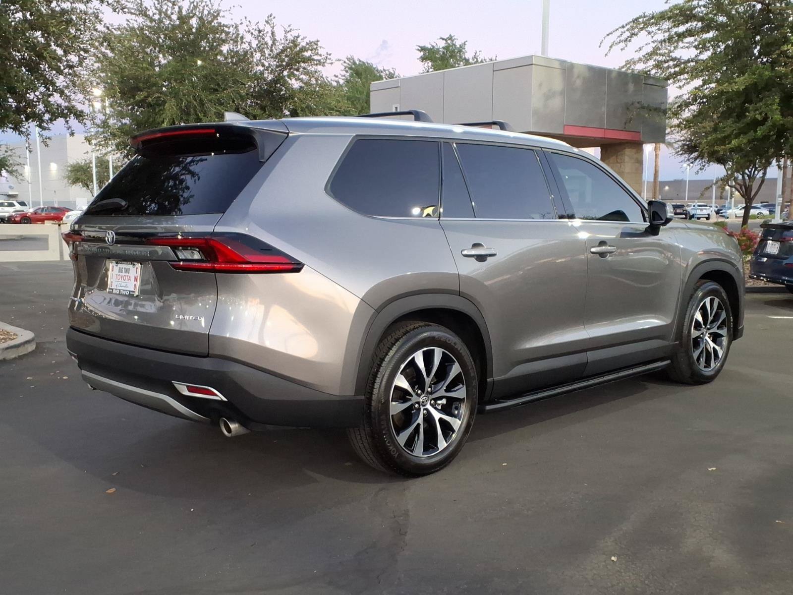 Certified 2025 Toyota Grand Highlander AWD Hybrid image 4