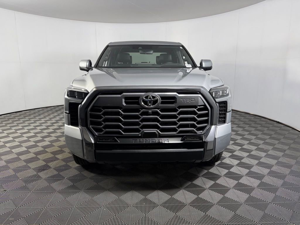 Used 2025 Toyota Tundra Platinum w/ TRD Off-Road Package AWD/4WD image 5