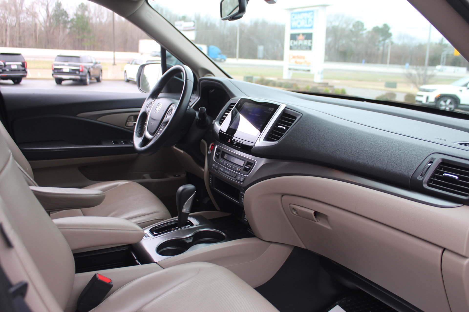 Used 2018 Honda Ridgeline RTL-T image 32