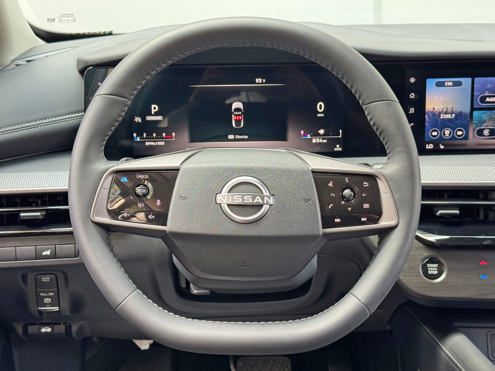 Used 2025 Nissan Murano SV AWD/4WD image 18