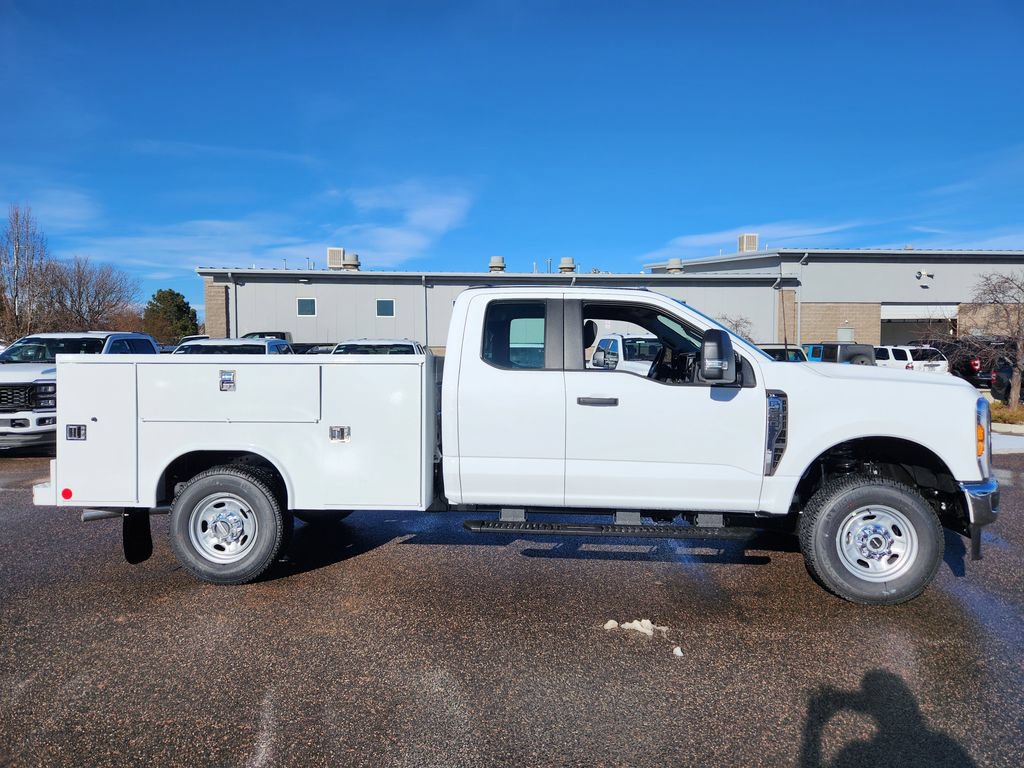 New 2026 Ford F250 XL w/ XL Chrome Package AWD/4WD image 9