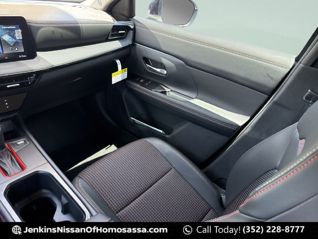 New 2026 Nissan Kicks SR FWD image 23