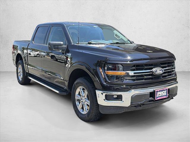 Used 2025 Ford F150 XLT w/ Equipment Group 301A Standard AWD/4WD image 3