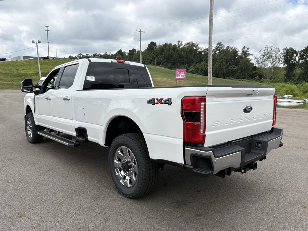 New 2026 Ford F350 Lariat w/ Lariat Premium Package image 3