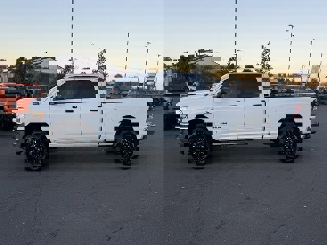 Used 2022 RAM 2500 Big Horn w/ Cold Weather Group image 9