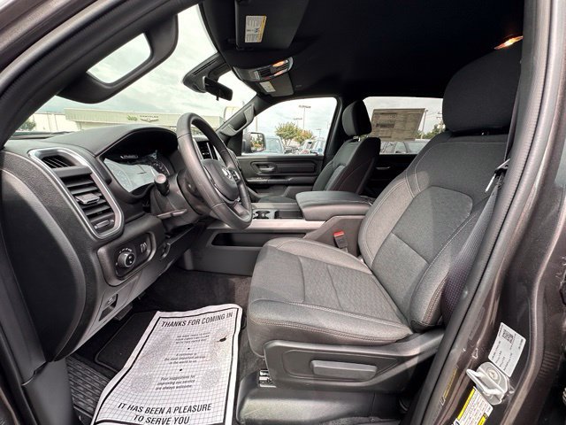 New 2026 RAM 1500 Express AWD/4WD image 23