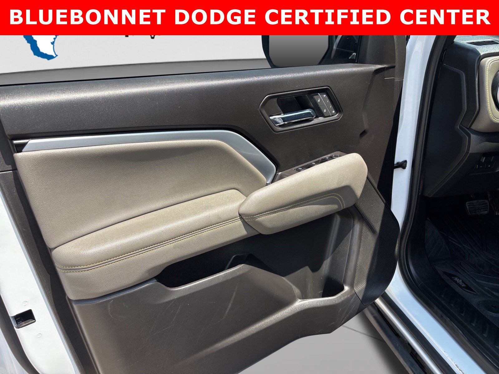 Used 2025 Chevrolet Colorado ZR2 w/ ZR2 Bison Edition AWD/4WD image 10