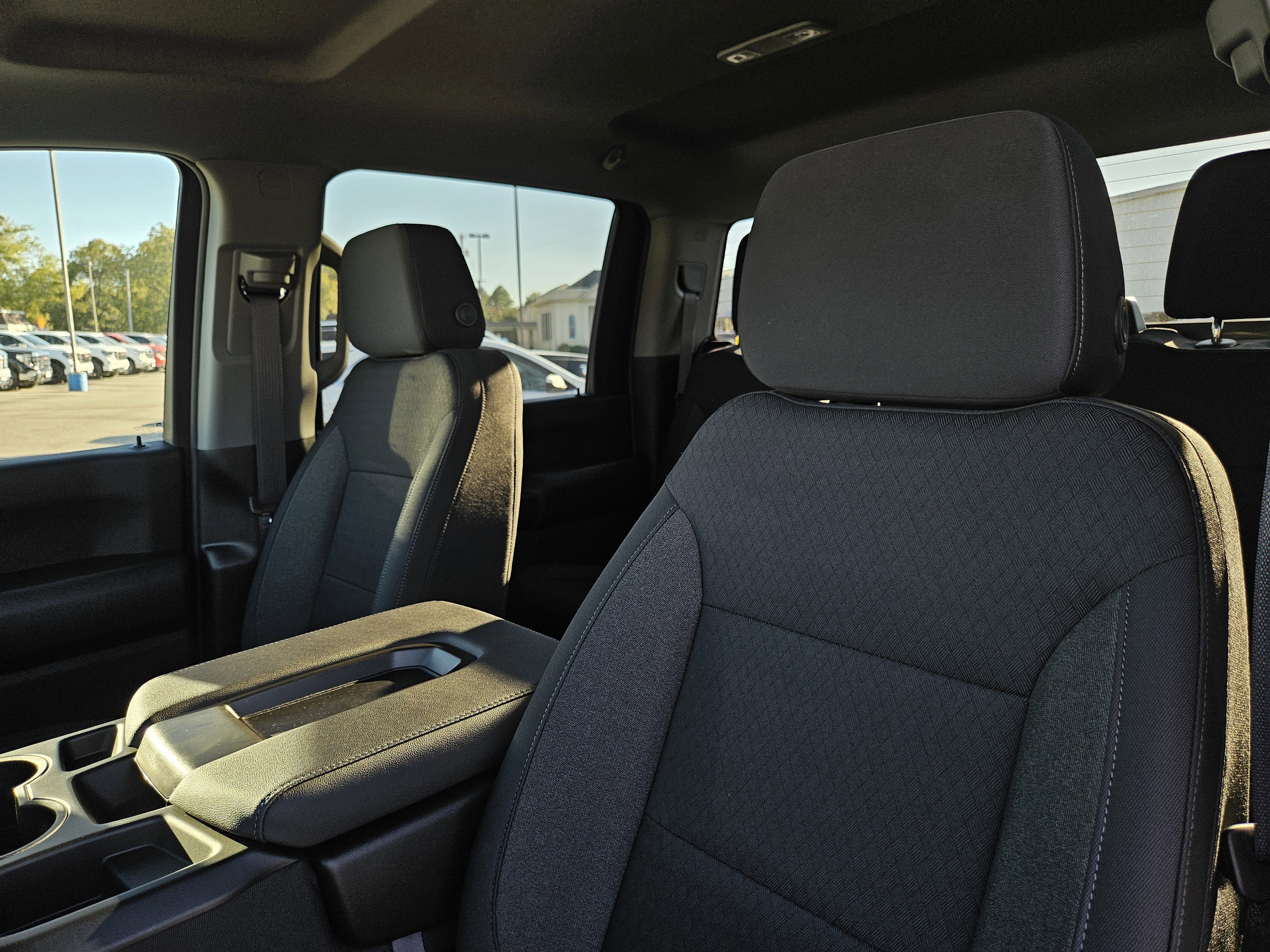 New 2026 Chevrolet Silverado 2500 Custom w/ Custom Value Package AWD/4WD image 5