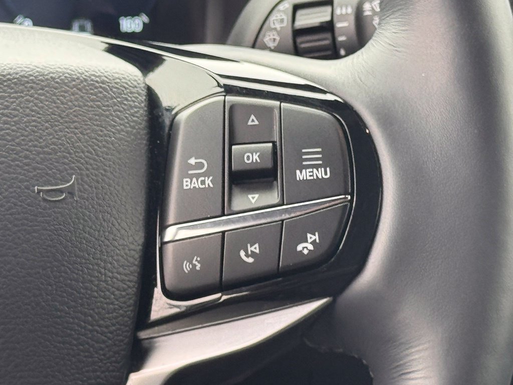 Used 2026 Ford Explorer Platinum RWD image 24
