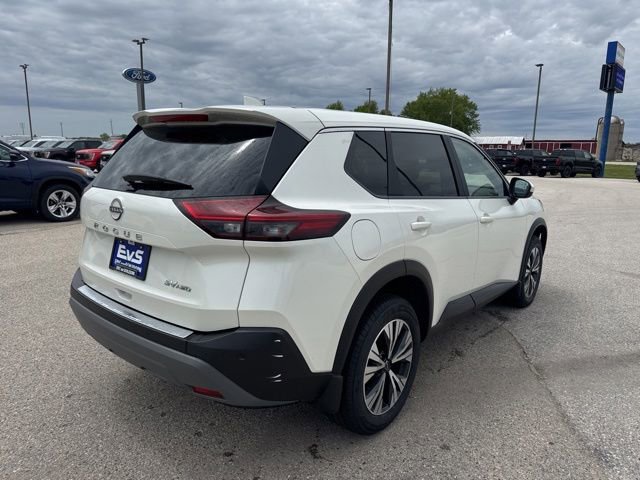 Used 2023 Nissan Rogue SV AWD/4WD image 3