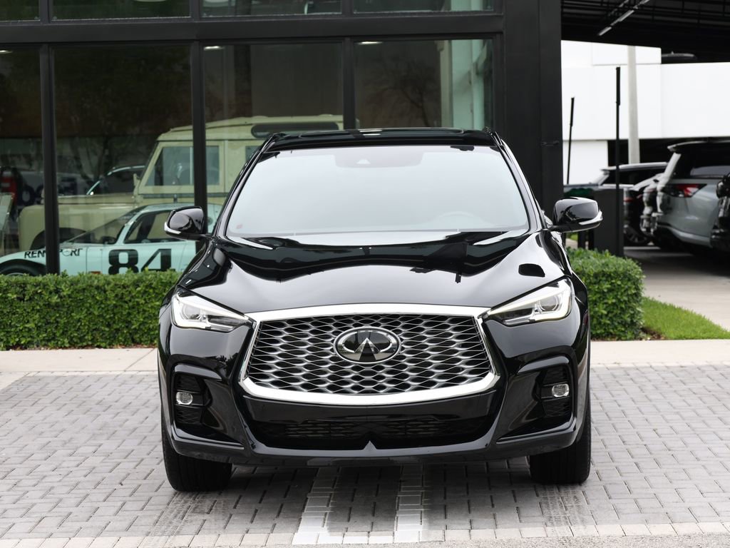 Certified 2023 INFINITI QX55 Luxe w/ Cargo Package image 3