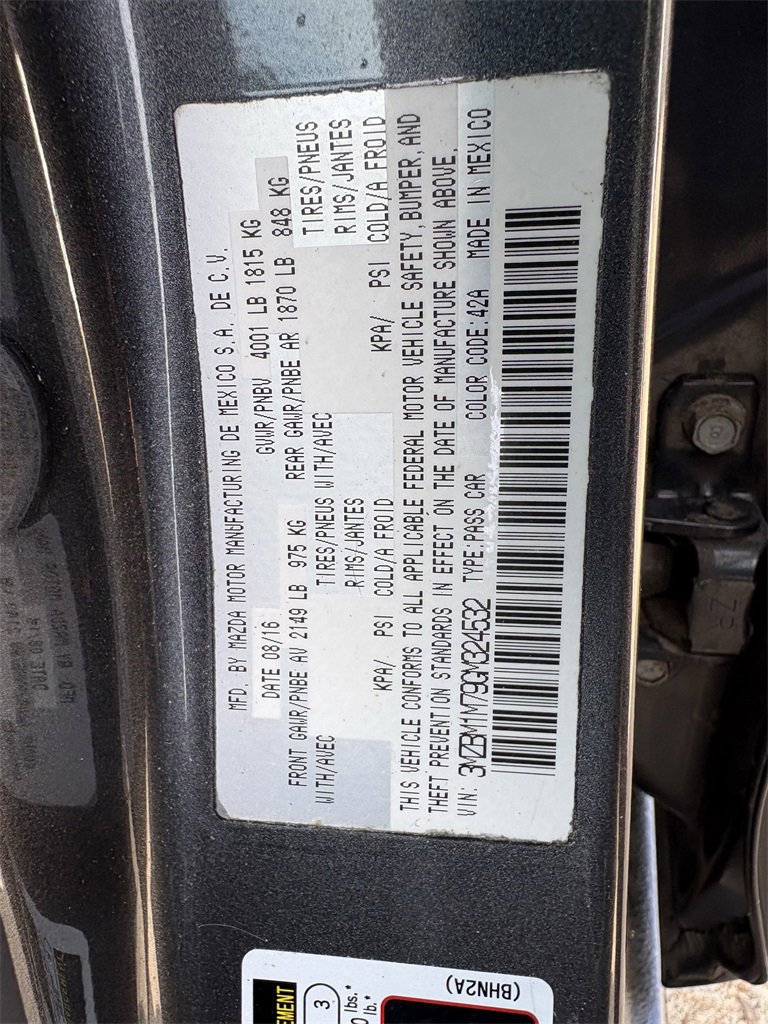 Used 2016 MAZDA MAZDA3 i Touring w/ Popular Equipment Package image 27