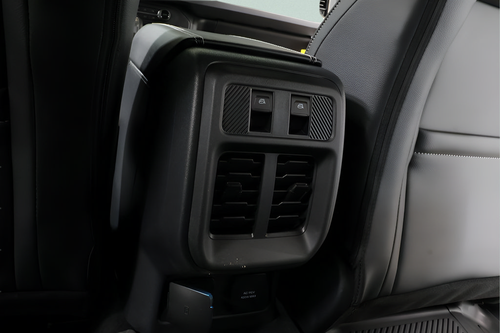 New 2026 Ford Bronco Outer Banks AWD/4WD image 25