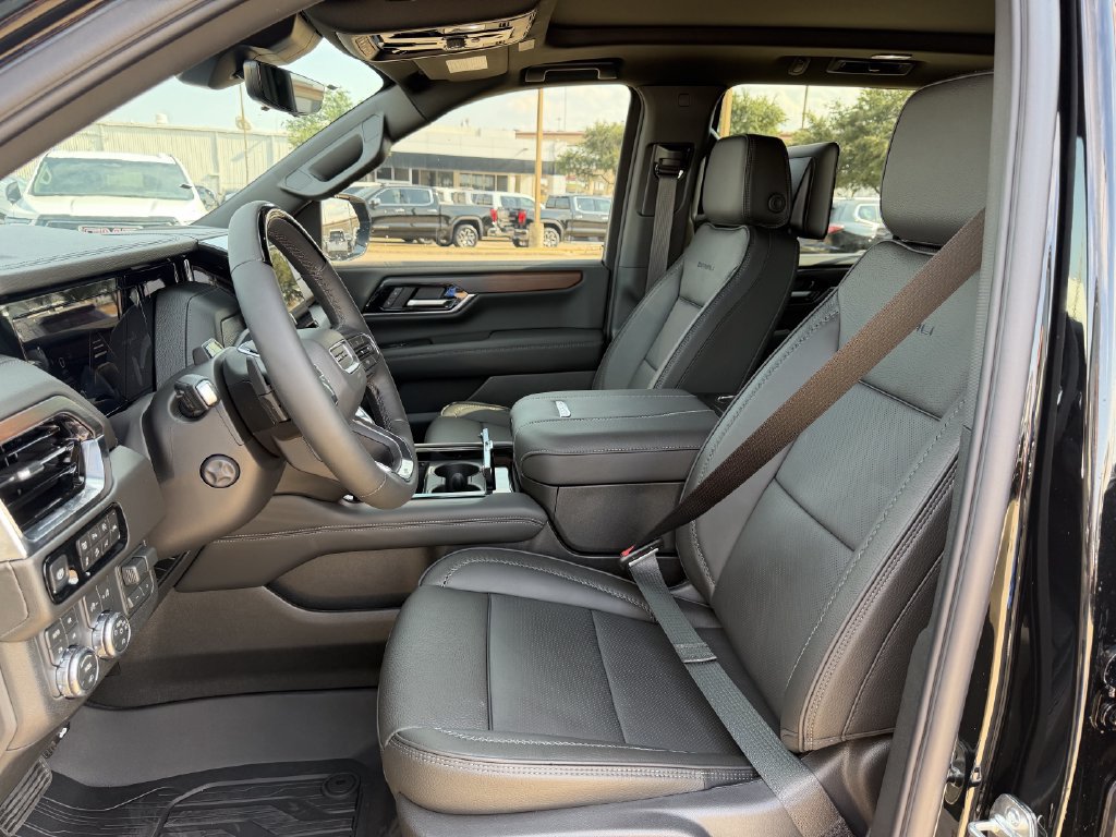 New 2027 GMC Yukon Denali w/ Denali Reserve Package AWD/4WD image 23