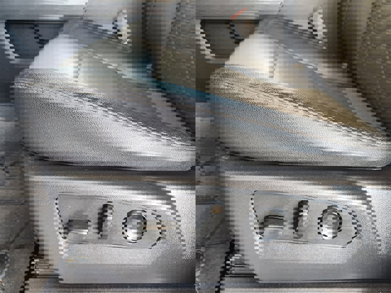 Used 2023 Chevrolet Silverado 1500 ZR2 w/ Technology Package image 23