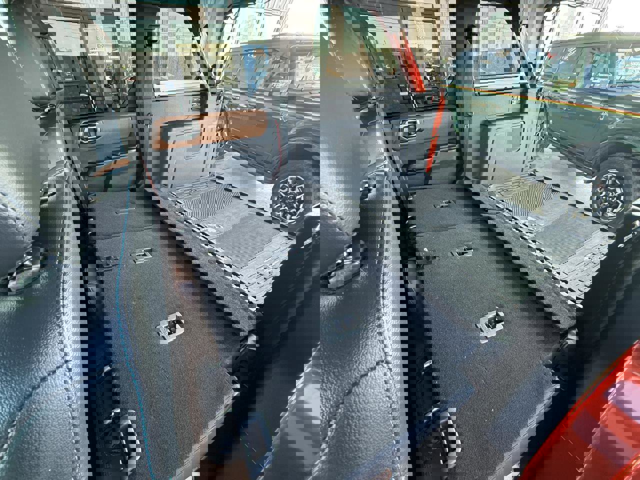 Used 2024 Ford Bronco Outer Banks w/ Sasquatch Package image 41