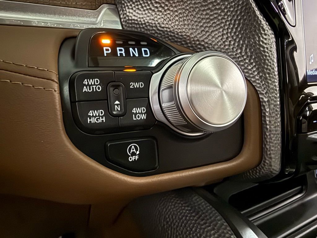 Used 2024 RAM 1500 Limited image 34