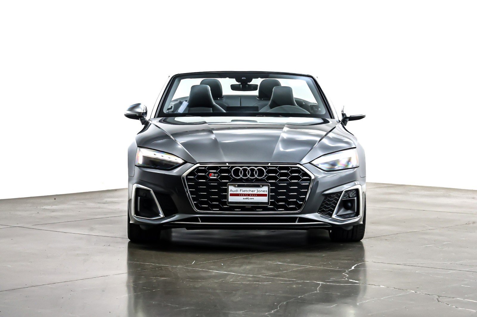 Used 2023 Audi S5 Premium w/ Convenience Package image 4