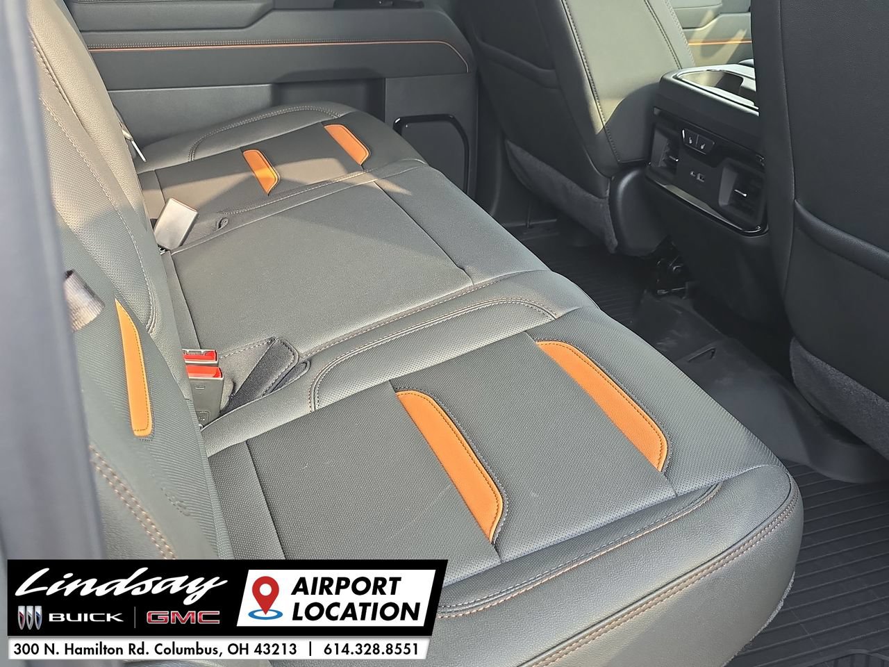 New 2026 GMC Sierra 1500 AT4 w/ AT4 Premium Package AWD/4WD image 29