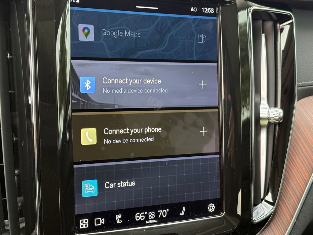 Used 2023 Volvo XC60 B5 Ultimate w/ Climate Package image 23