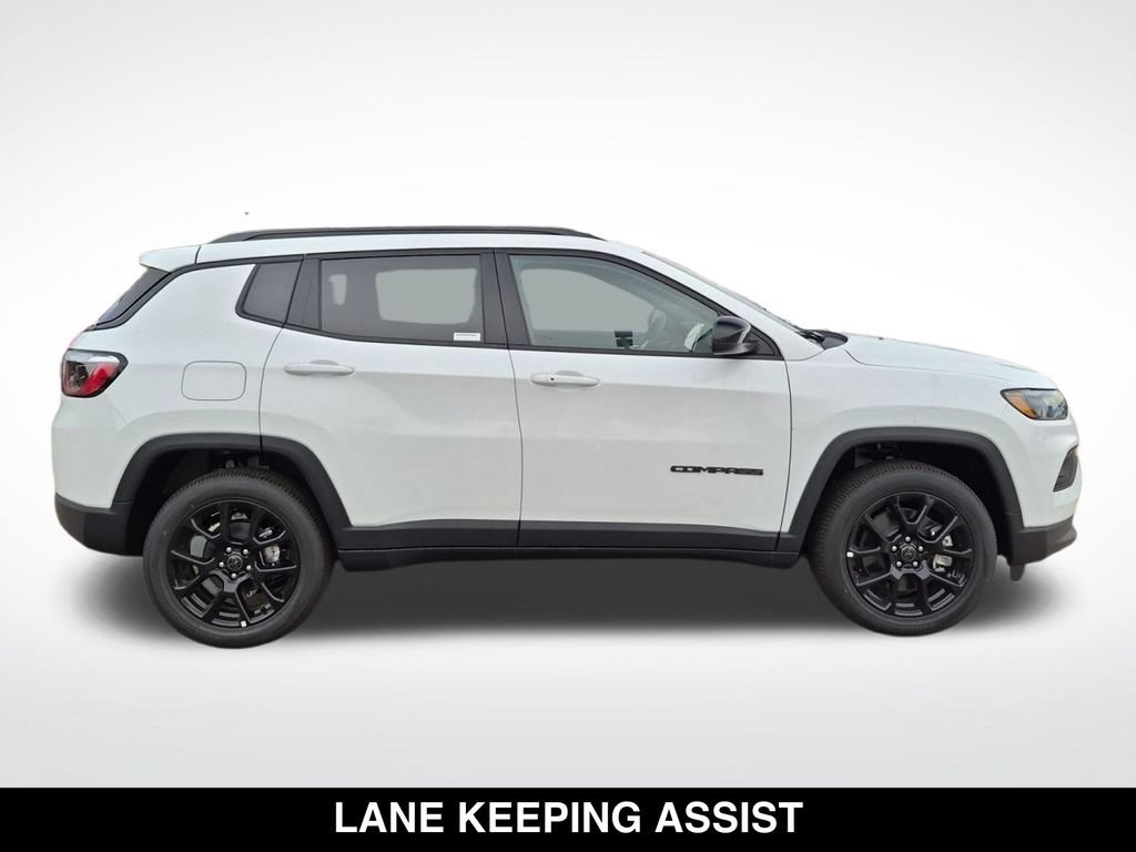 New 2026 Jeep Compass Latitude AWD/4WD image 6