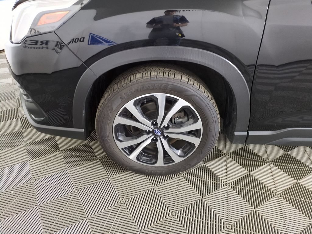 Used 2022 Subaru Forester Limited AWD/4WD image 29