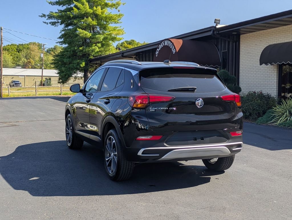 Used 2022 Buick Encore GX Select image 5
