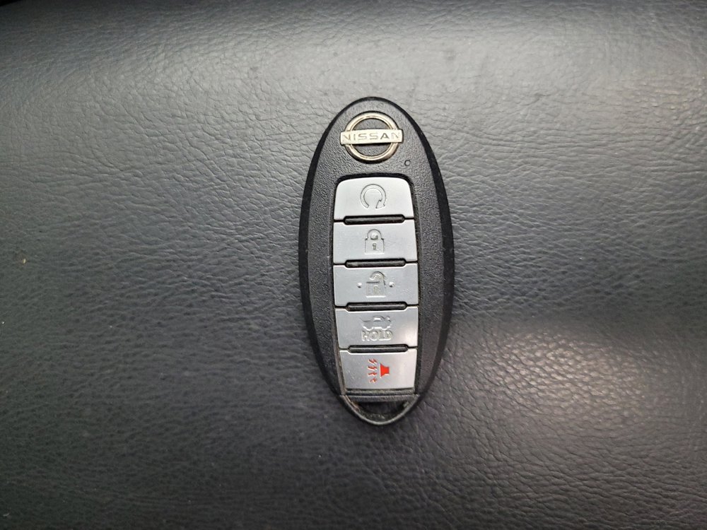 Used 2024 Nissan Altima 2.5 SR FWD image 32