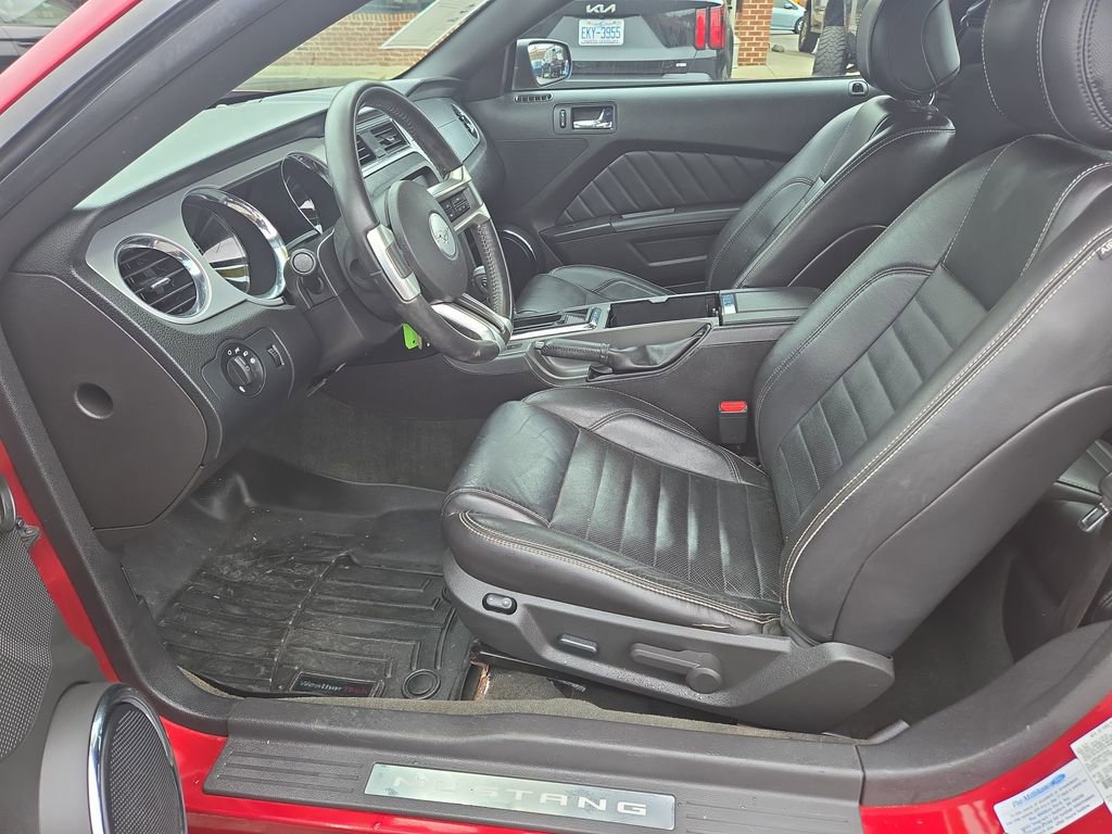 Used 2014 Ford Mustang Premium w/ Equipment Group 202A image 11