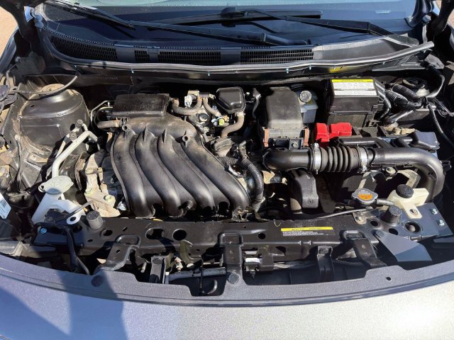 Used 2019 Nissan Versa S FWD image 12