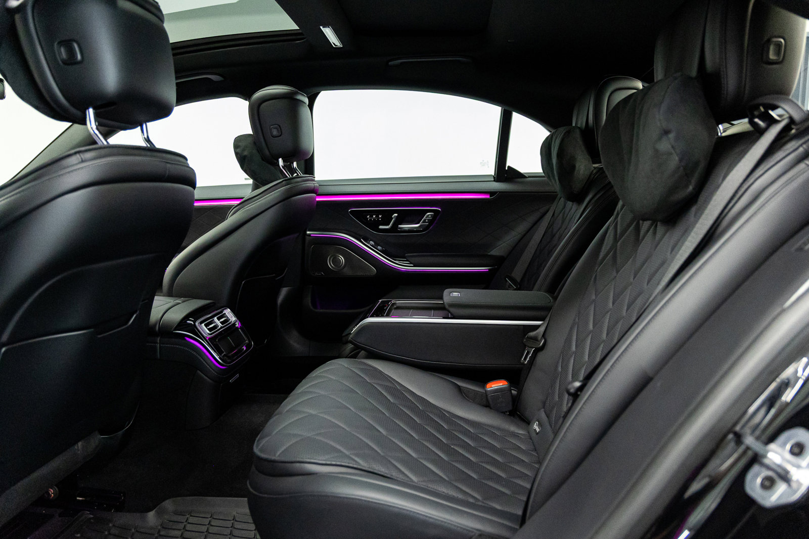 Used 2024 Mercedes-Benz S 580 4MATIC Sedan image 33