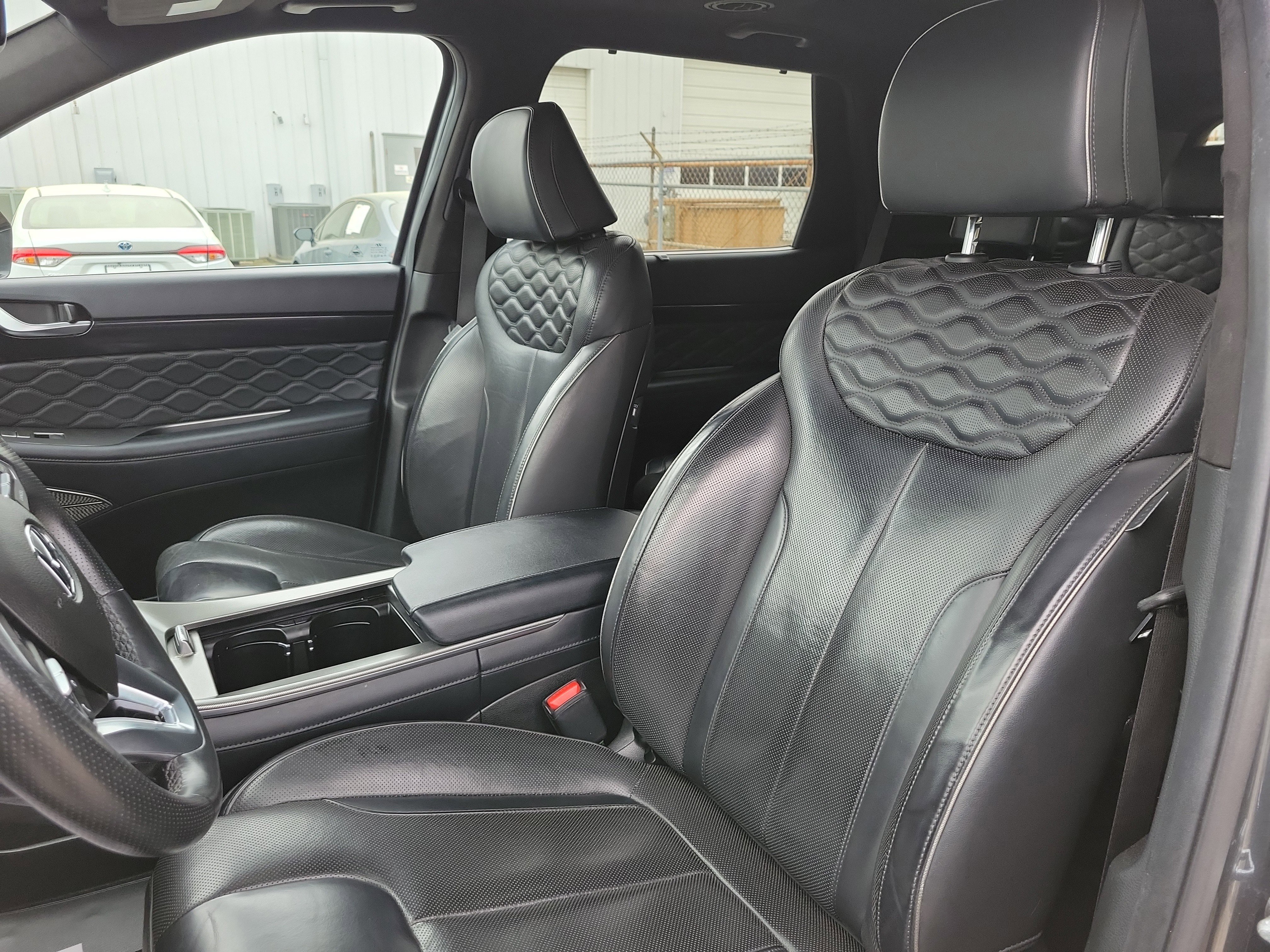 Used 2020 Hyundai Palisade Limited image 17