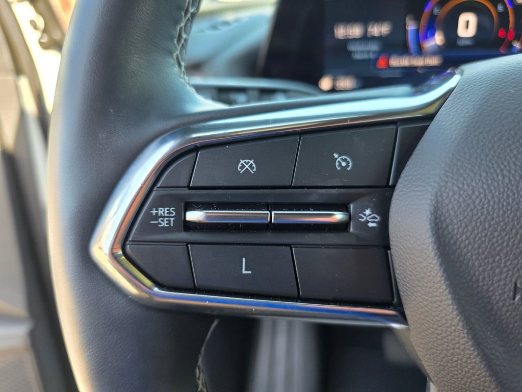 Used 2024 Chevrolet Traverse LT image 22