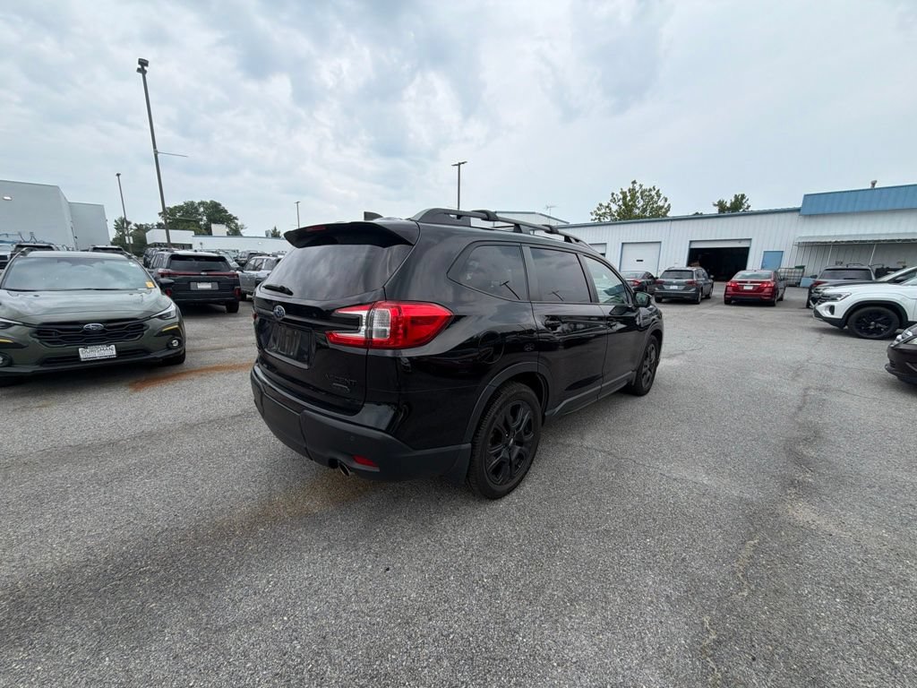 Used 2023 Subaru Ascent Onyx Edition Limited AWD/4WD image 4