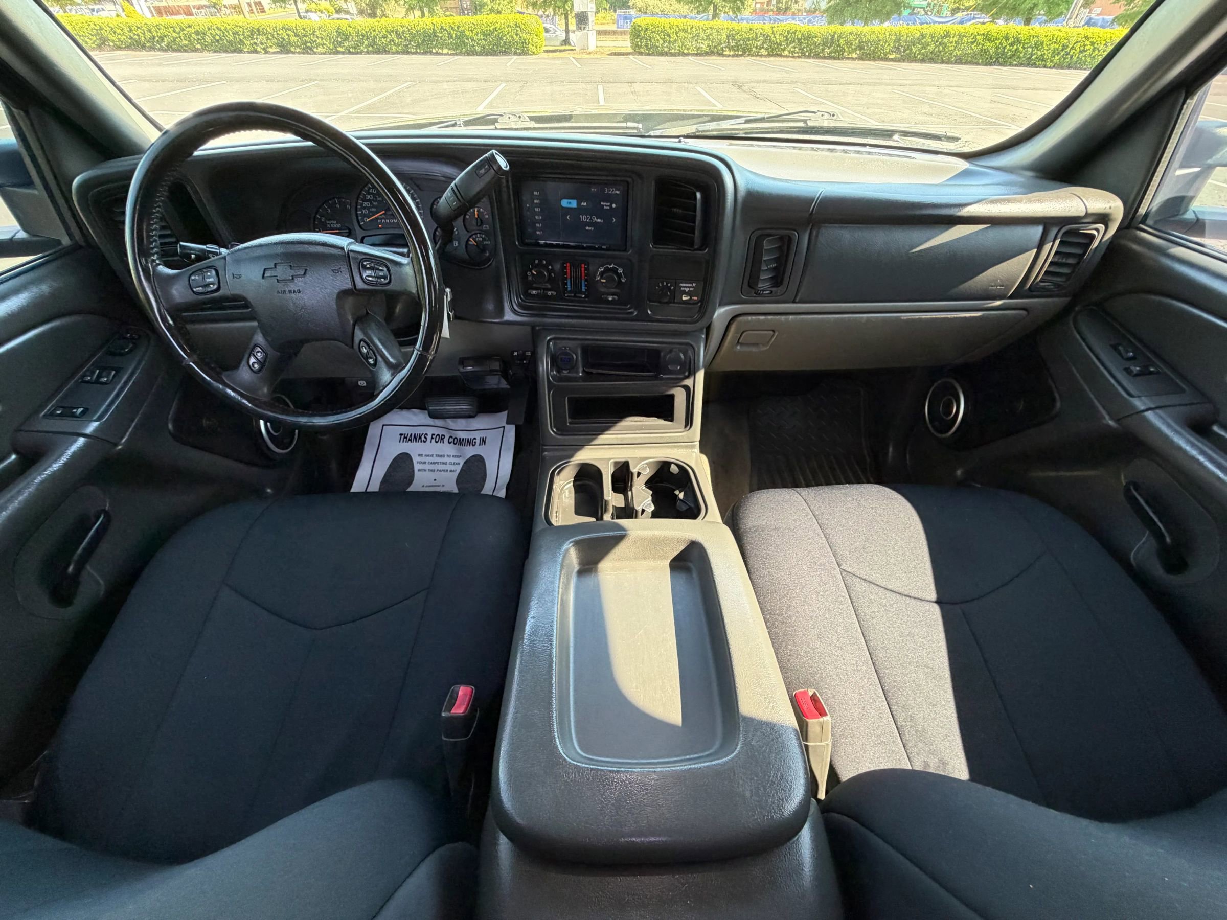 Used 2006 Chevrolet Silverado 2500 LT w/ Heavy-Duty Power Package image 18