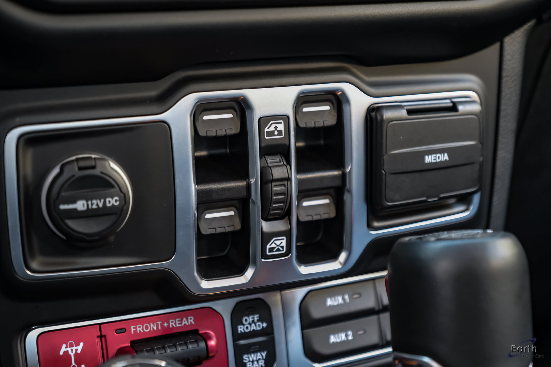Used 2023 Jeep Gladiator Rubicon w/ LED Lighting Group AWD/4WD image 84