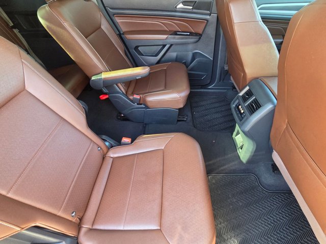 Used 2021 Volkswagen Atlas SEL R-Line image 19