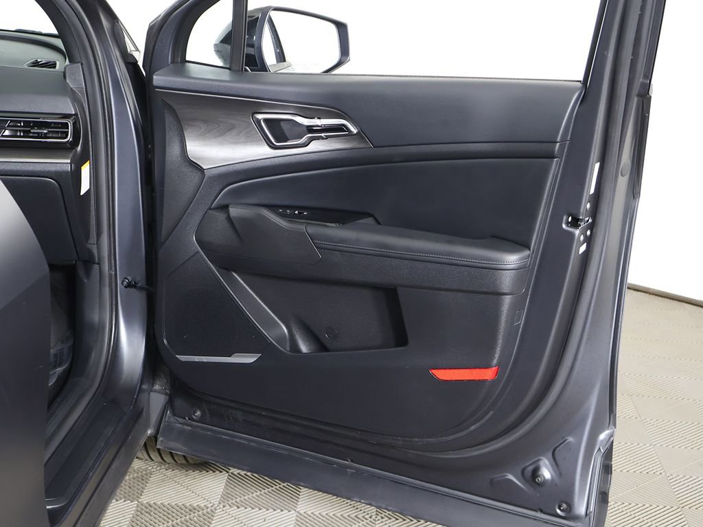 Used 2023 Kia Sportage X-Line AWD/4WD image 26