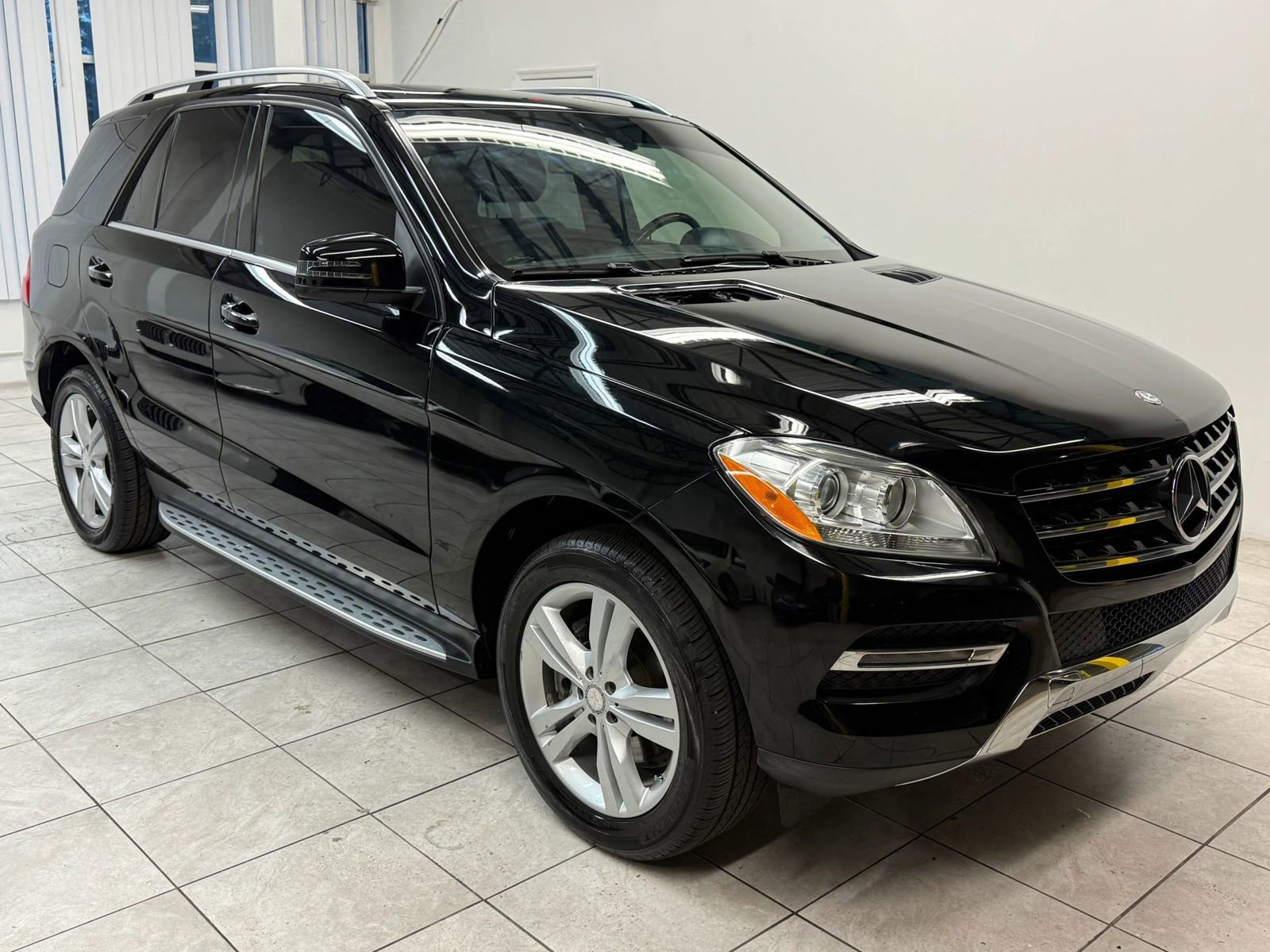 Used 2013 Mercedes-Benz ML 350 2WD image 1