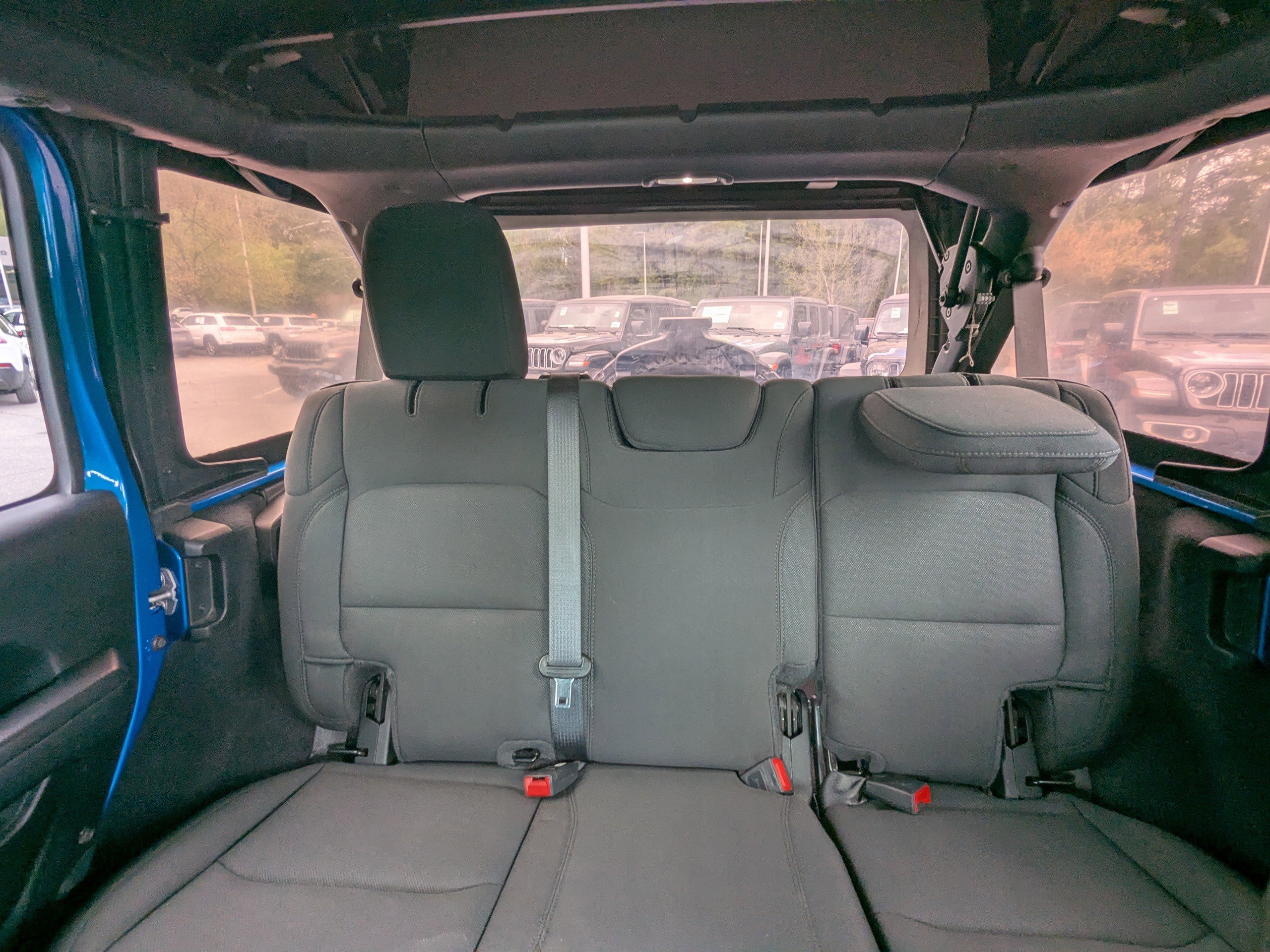 Used 2021 Jeep Wrangler Willys image 11