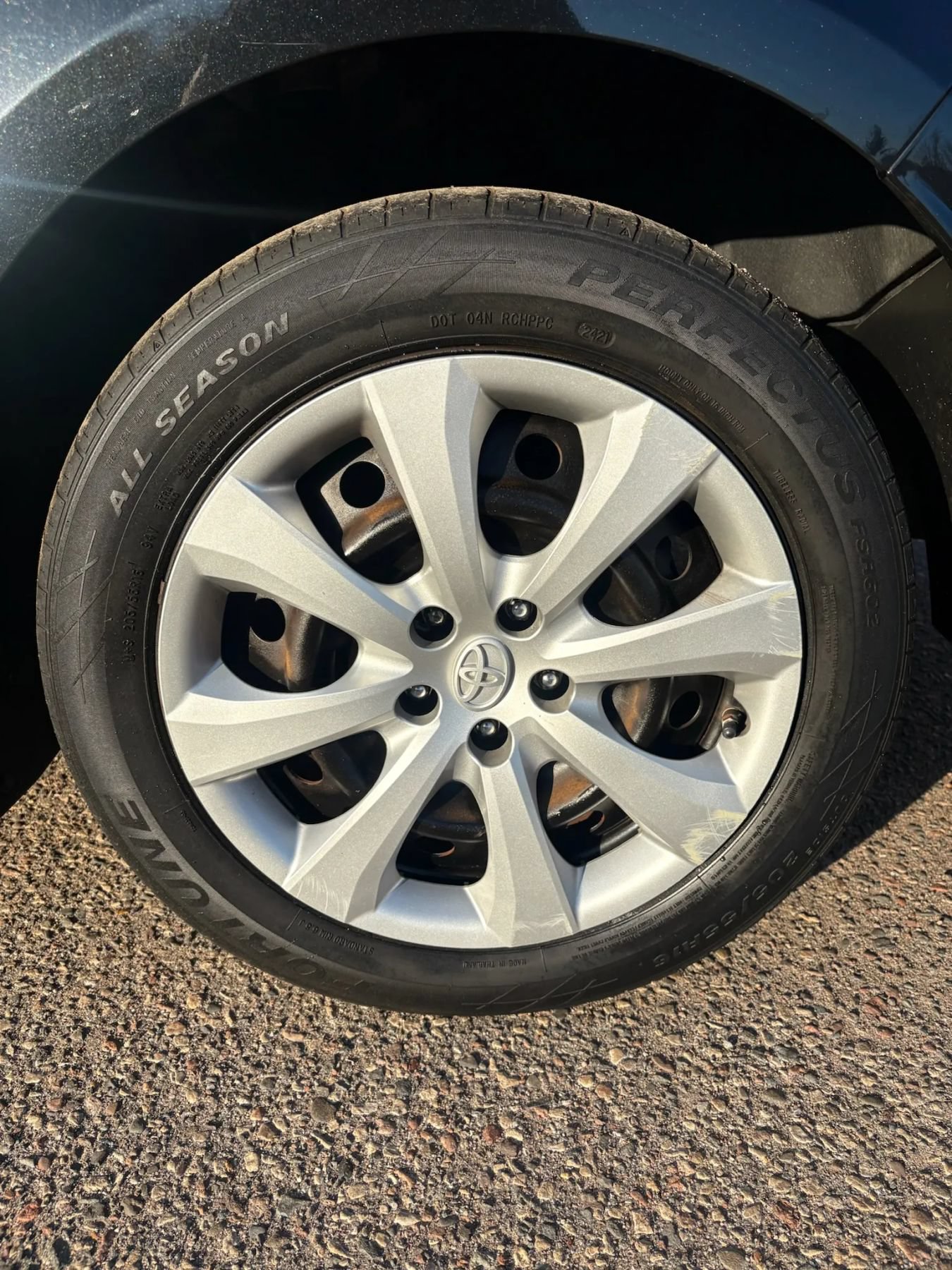 Used 2020 Toyota Corolla LE FWD image 9