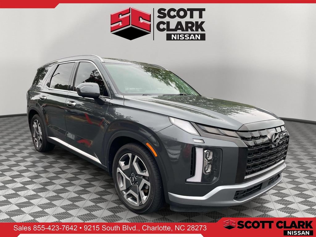 Used 2023 Hyundai Palisade Limited AWD/4WD image 1