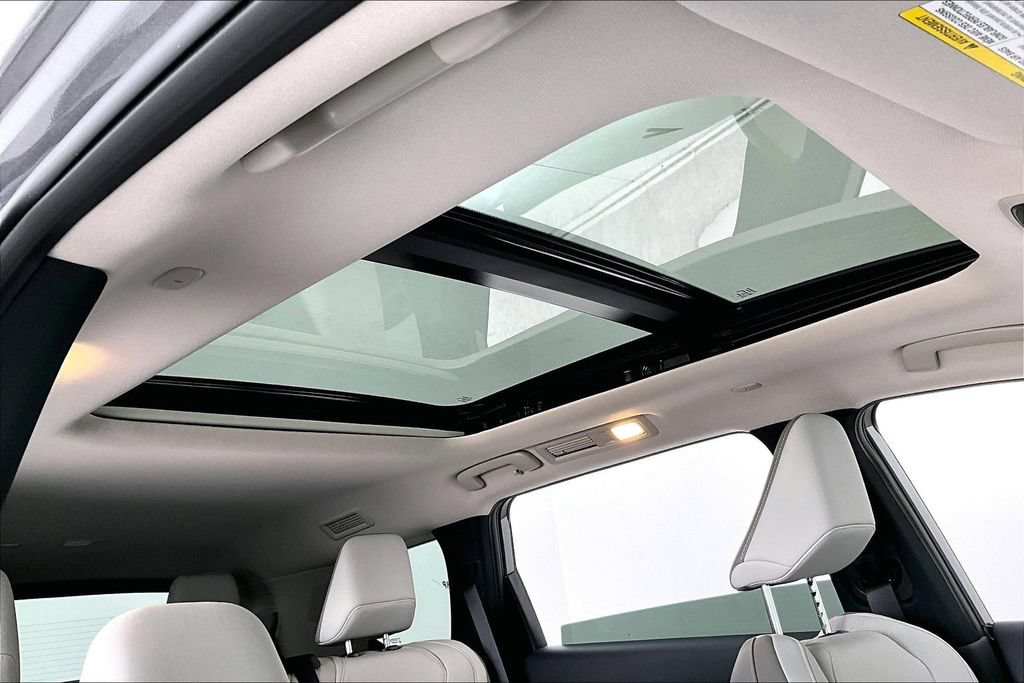New 2027 INFINITI QX60 Luxe w/ Cargo Package FWD image 25