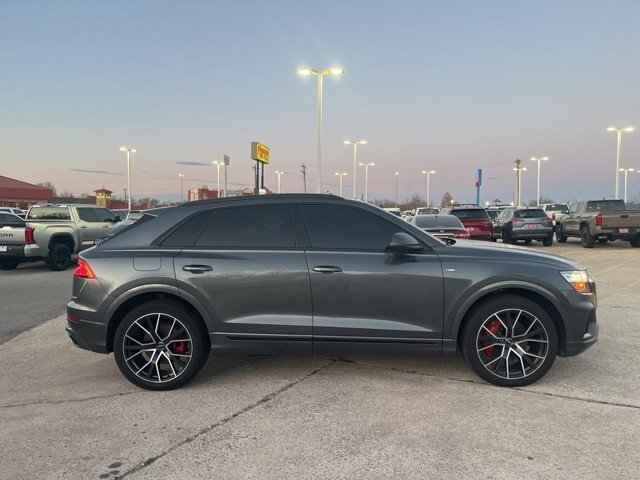 Used 2019 Audi Q8 Premium Plus w/ Premium Plus image 5