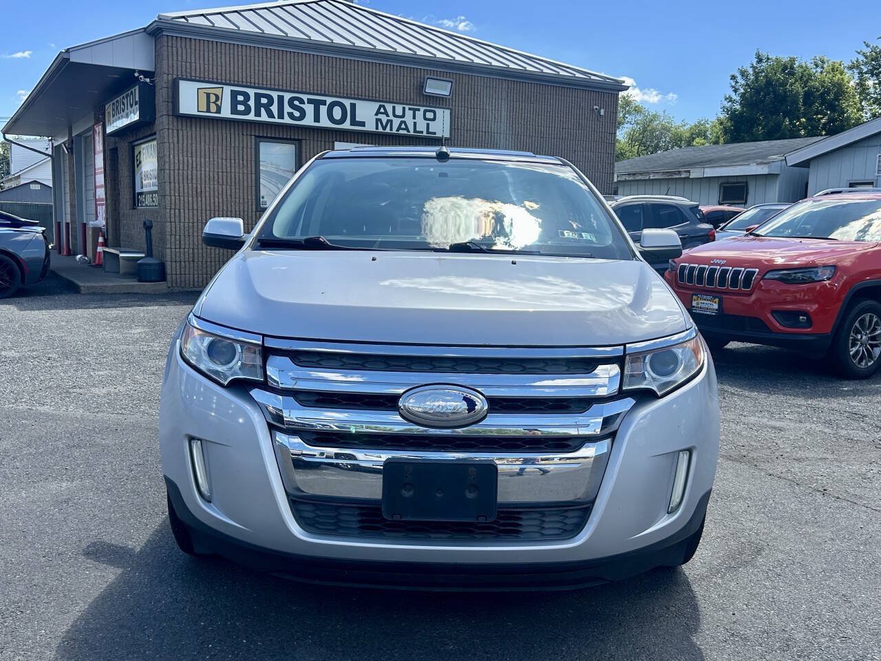 Used 2013 Ford Edge SEL FWD image 9
