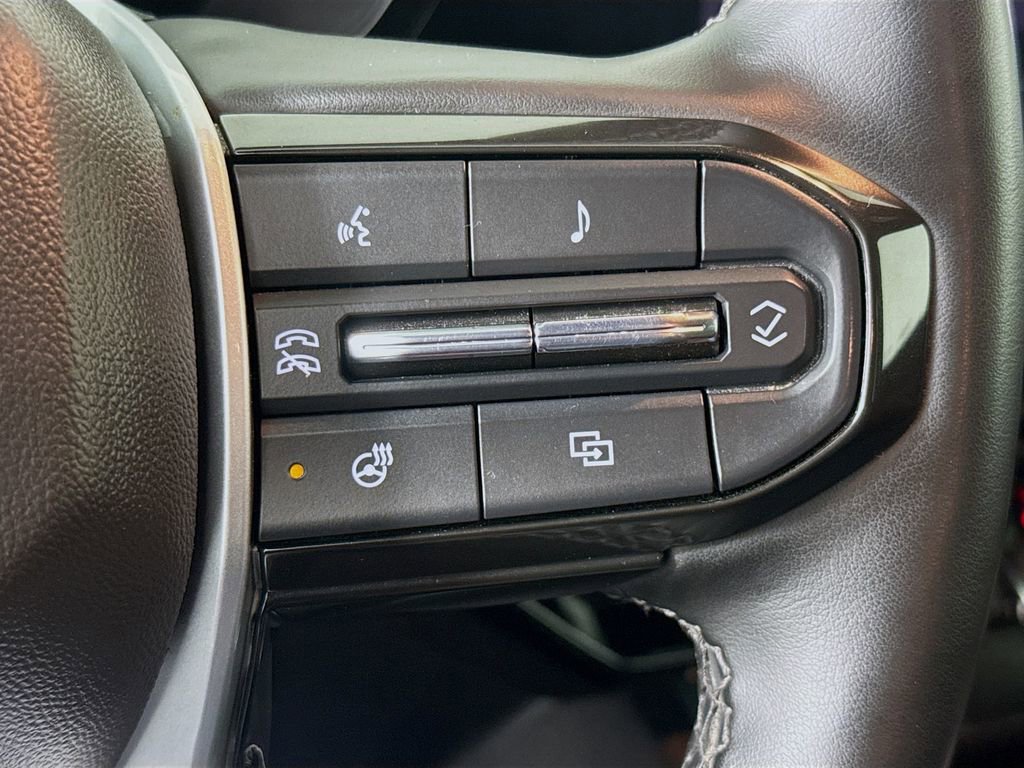 Used 2023 Chevrolet Colorado LT image 9