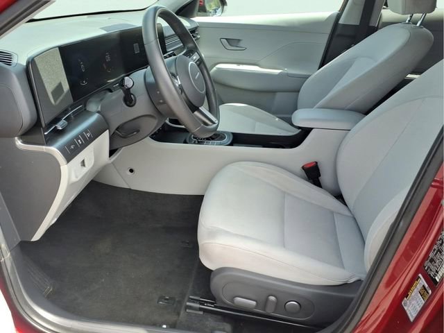 Used 2025 Hyundai Kona SEL FWD image 20